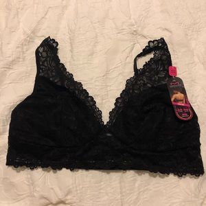 NWT Set of Two Lace Bralettes in Black and White